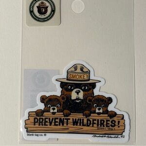 Smokey Bear Prevent Forest Fires Cubs Classic Vinyl Sticker Blank Tag Co NEW